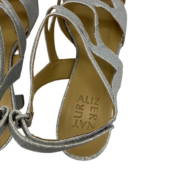 Naturalizer Dianna Strappy Heeled Sandal in Silver Glitter Size 10M - Picture 5 of 10